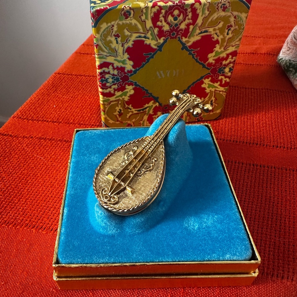 Avon Gold Mandolin perfume trinket with Decorative Box